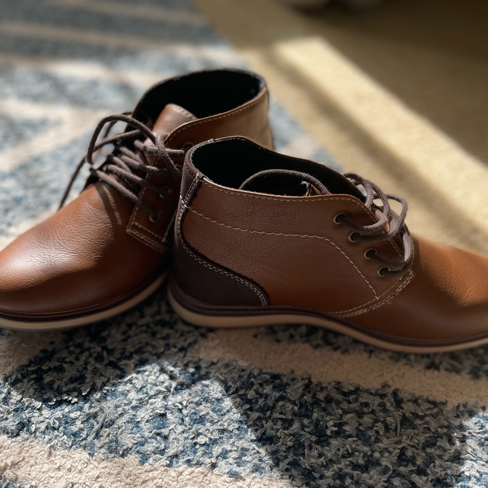 They are boys dress shoes they where bought for a event but canceled do to Covid
